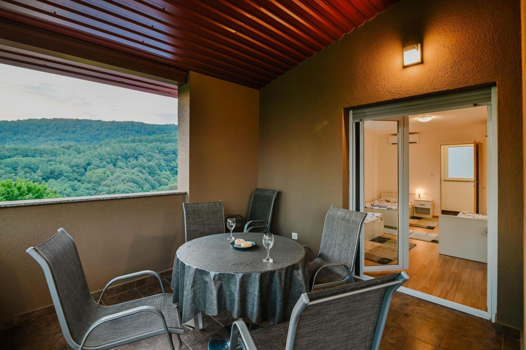 Carobni Pogled Zagreb Villa Luaran gambar