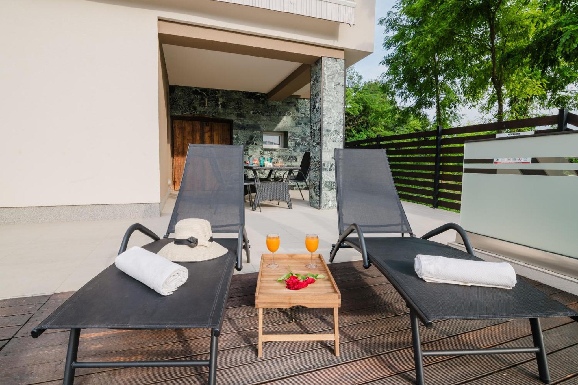Carobni Pogled Zagreb Villa Luaran gambar
