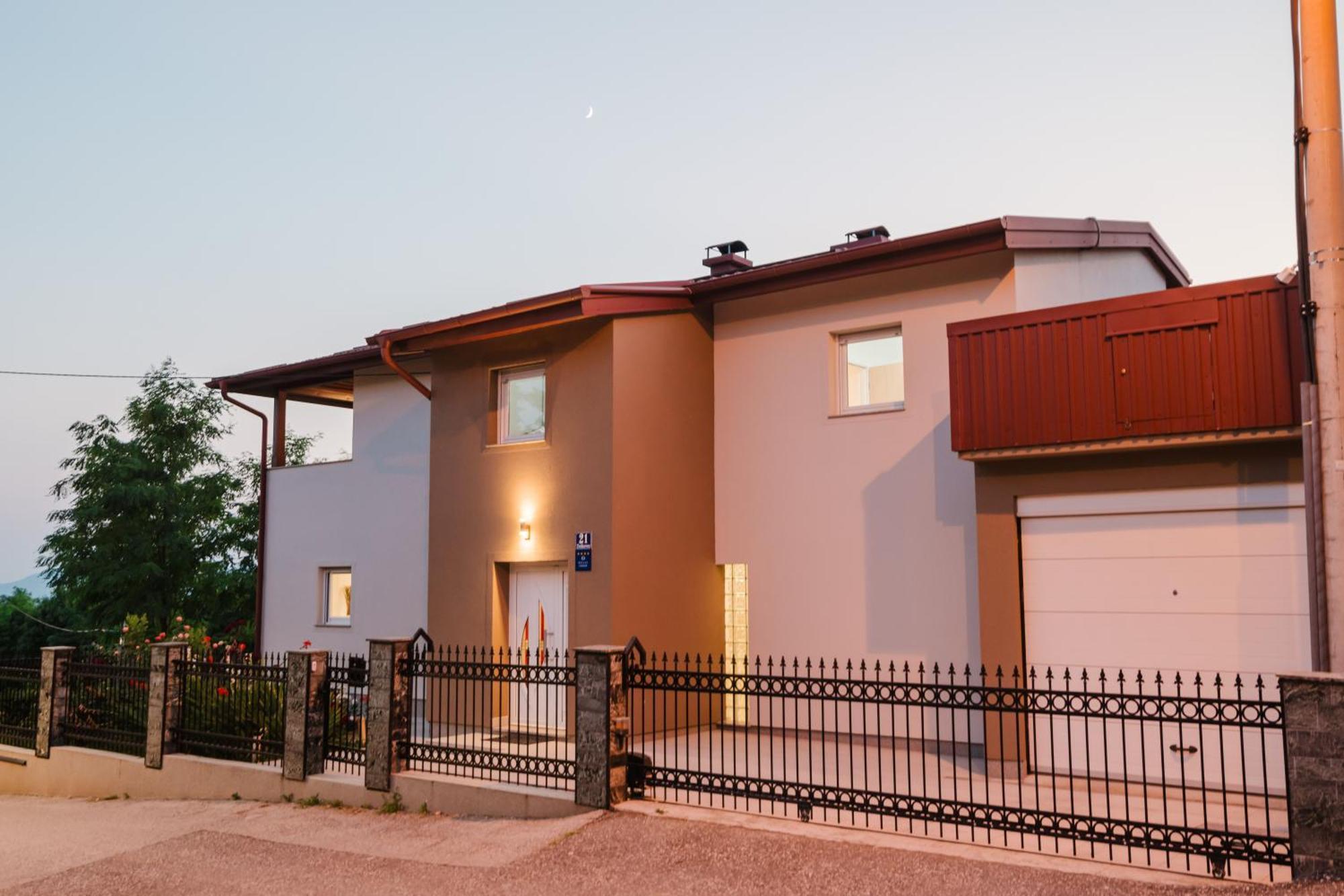 Carobni Pogled Zagreb Villa Luaran gambar